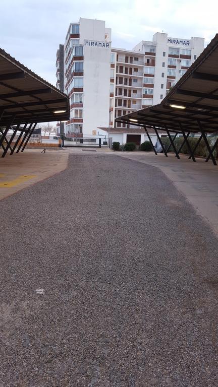 Global Immo 1035 Sol Levante Rosas Exterior foto